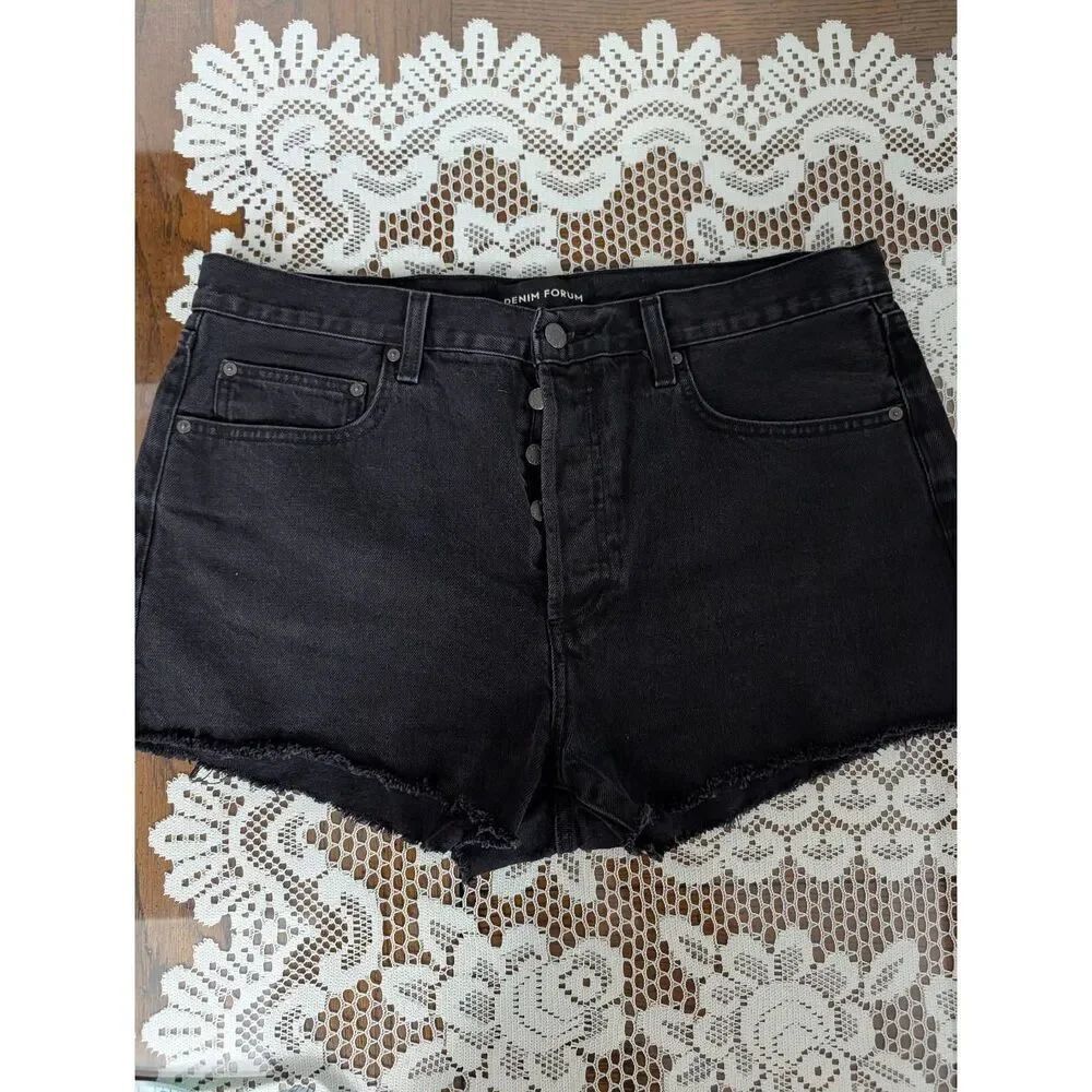 Denim Forum THE EX-BF HI- RISE DENIM SHORT Black 32